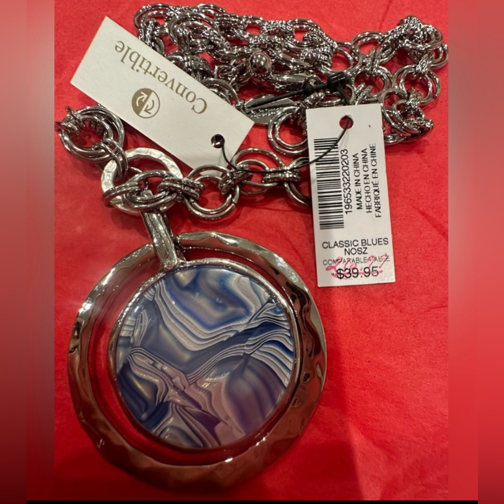 Chicos Necklace Silver Chain And Movable Round Necklace New With Tag 20$